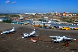 Mirnyi Airport