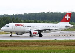 Авиакомпания Swiss решила приятно шокировать своих пассажиров