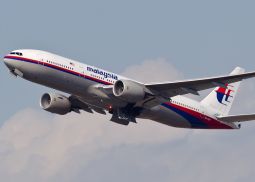 На поиски малазийского Boeing 777 потрачено свыше 100 млн. евро
