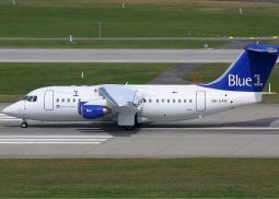 Авиалинии Скандинавии SAS продают свое подразделение Blue1