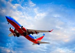 Сбой в компьютерной системе Southwest Airlines задержал сотни рейсов