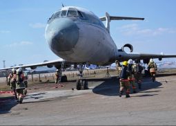 В воздушной гавани Иркутска отработали действия при аварийной посадке лайнера