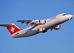 Компания SWISS возобновила зимние рейсы из «Пулково» в Женеву