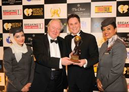 Авиакомпания Etihad получила две авторитетные награды