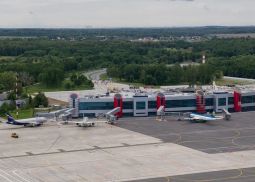 Левое крыло аэропорта Храброво будет сдано в августе