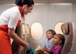 Дети путешествуют бесплатно с компанией Etihad Airways