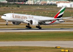 Emirates транслирует спортивные мероприятия во время полета
