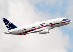 Первый лайнер SSJ 100 авиакомпании «Азимут» прилетел в Ростов-на-Дону