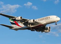 Emirates намерена купить у Airbus 36 новых лайнеров А380