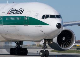 Air France-KLM провела переговоры о приобретении Alitalia
