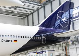 Lufthansa обнародовала обновленный имидж