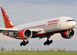 Правительство Индии продает активы Air India