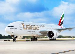 Emirates увеличила лимит багажа для участников Дубайского торгового фестиваля