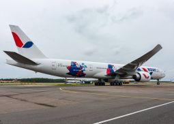 Флот Azur Air пополнился самолетом Boeing 777-300ER