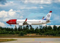 Лоукостер Norwegian планирует возобновить рейсы на самолетах В737 MAX к концу лета