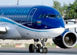 Авиакомпания AZAL приступает к выполнению рейсов в Москву