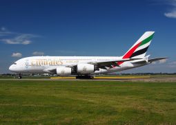 Emirates обновила политику возврата и обмена авиабилетов