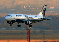 «Аврора» продолжает выполнять рейсы из Хабаровска в Мирный 