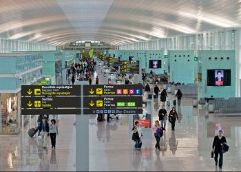 В аэропорту Эль-Прат ввели систему автоматического контроля пассажиров