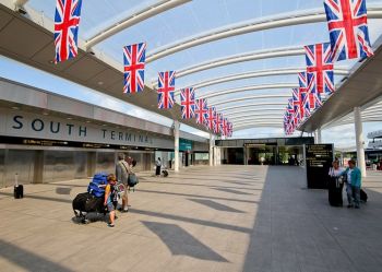 Gatwick предлагает пассажирам лоукостеров страховку от задержки и отмены рейсов
