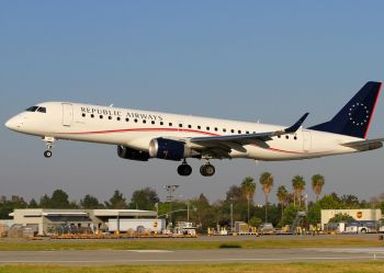 Компания Republic Airways разорилась из-за дефицита пилотов