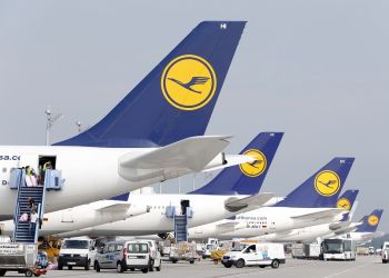 Lufthansa намерена купить Brussels Airlines