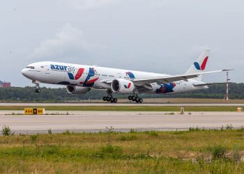 Azur air возобновила полеты в Анталью из Шереметьево
