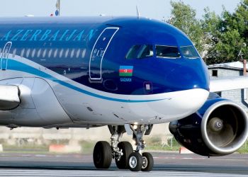 Авиакомпания AZAL приступает к выполнению рейсов в Москву