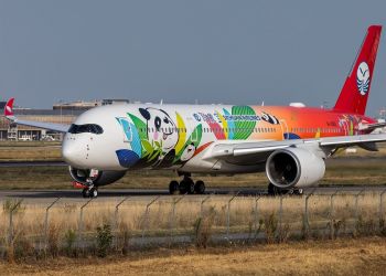 Sichuan Airlines возобновляет полеты в Китай из Санкт-Петербурга